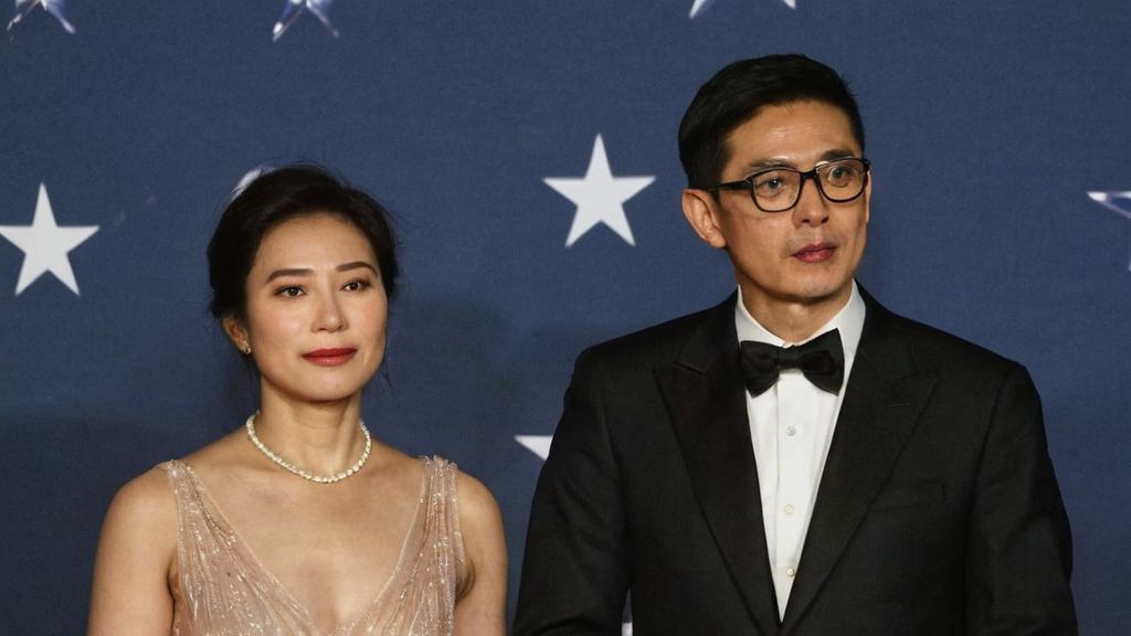 娱乐圈明星直播有时也会涉及到明星让我们更加接近明星的真实生活
